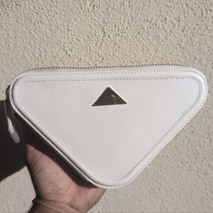 Aldo White and Gold Women's Shoulder Bag